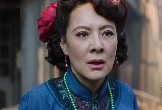《远大前程》中红葵花演过沈腾"母亲",现实中两个女儿比她还美