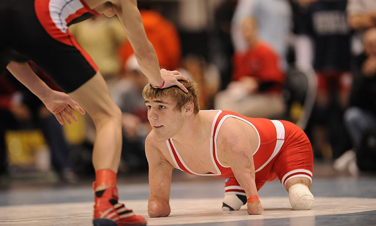 有斗志的人甚至可以改变身边的人的一生，就好像Dustin Carter一样，用一场扣人心弦的比赛去改变世界。