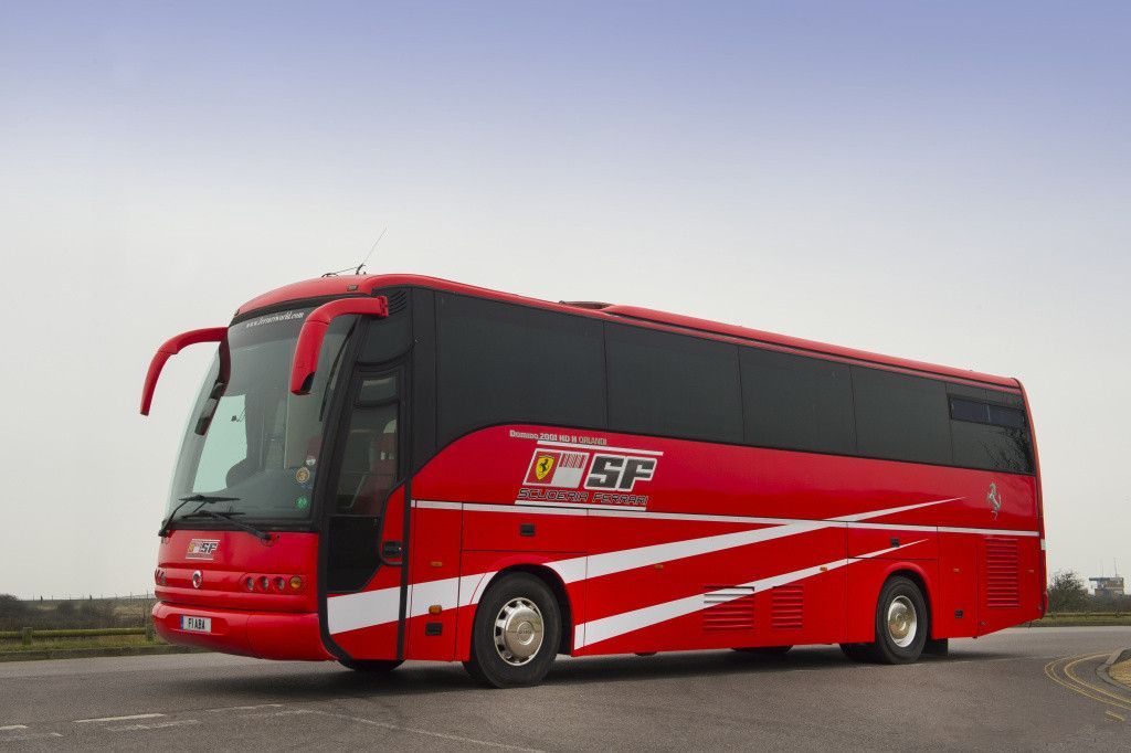 法拉利大巴 全球只此一辆