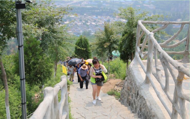 融e聚职能部门户外拓展活动,奋斗并快乐着