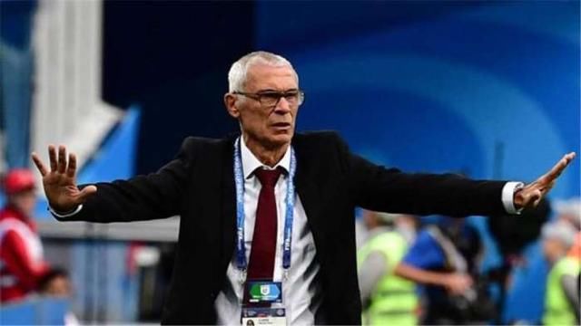 世界杯首位下课教练产生 距离合同到期剩20天