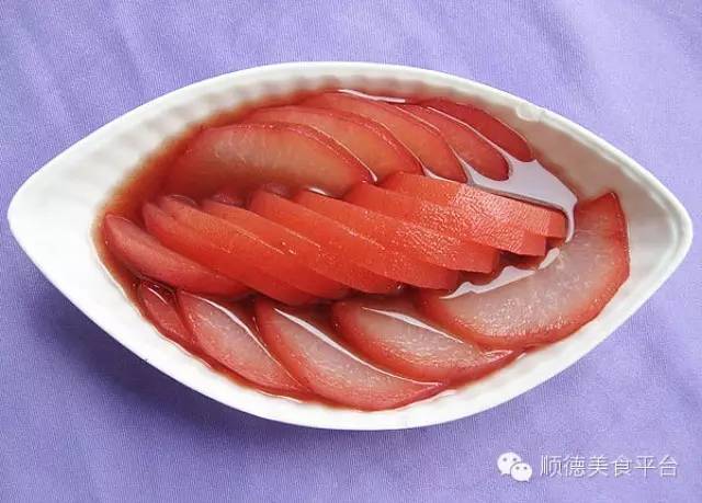 红酒雪梨的制作方法 教你自制红酒雪梨