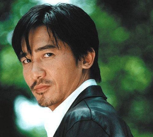 香港电影黄金时期演技最好的5位男演员,第一名
