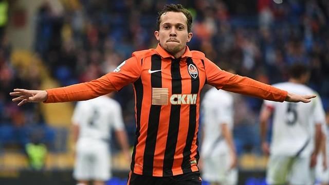 巴西国脚伯纳德收到了中超的报价,从各个方面看他很有可能是山东鲁能