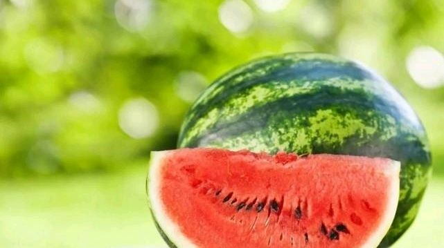 大学生一天赚了2.8万,竟是靠卖瓜,你不得不看的