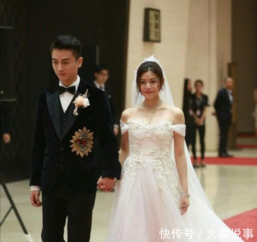 陈妍希宣布怀二胎,出轨传闻不攻自破,陈晓机场