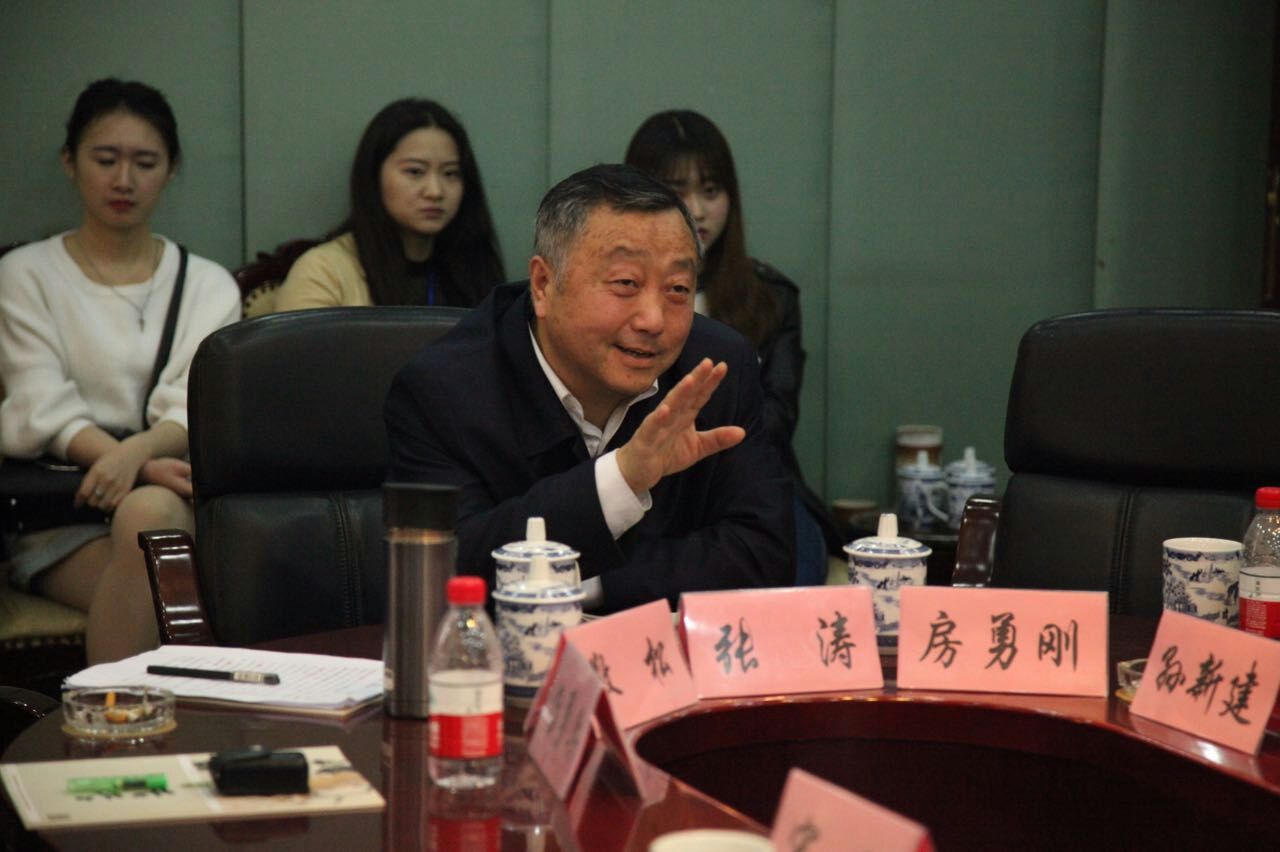 公安局副局长为李宗明导演新片命名