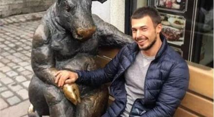 泰国男子出轨 妻子砍下其作案工具后扔掉喂狗