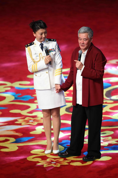 二人转皇后闫学晶,赵本山帮其走红被传绯闻,二