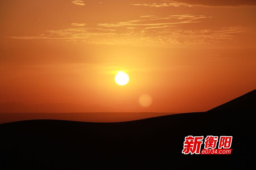 我从新疆来 | 走进库木塔格沙漠 邂逅美丽沙漠日