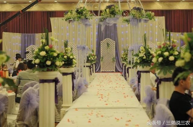 婆婆不肯出彩礼钱,看到儿媳的嫁妆却急眼了,儿