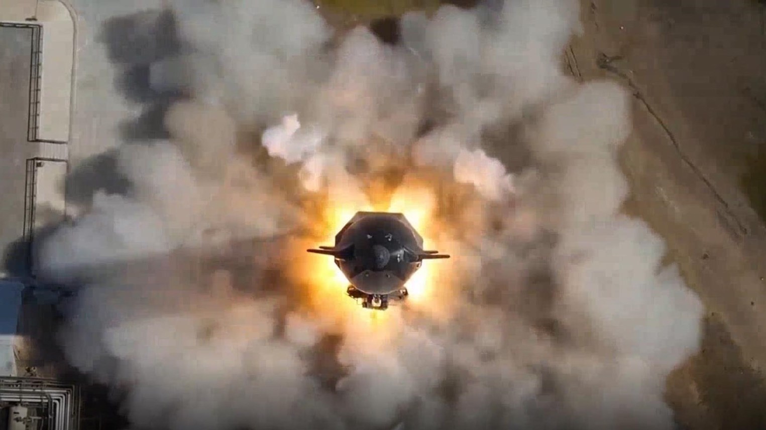 美“星舟”火箭首飞爆炸 引发环境及健康担忧 美“星舟”火箭首飞爆炸 引发环境及健康担忧