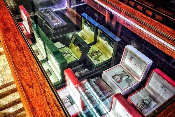 澳门典当行的手表靠谱吗 如何在澳购表完美捡