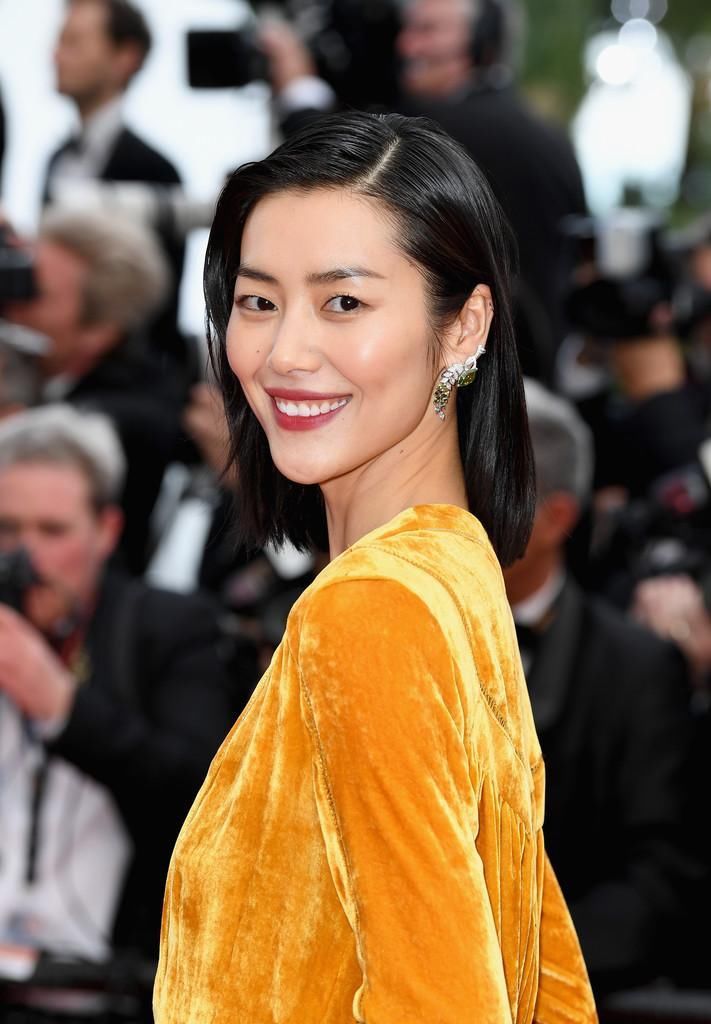 刘雯七次亮相戛纳电影节,一次比一次美