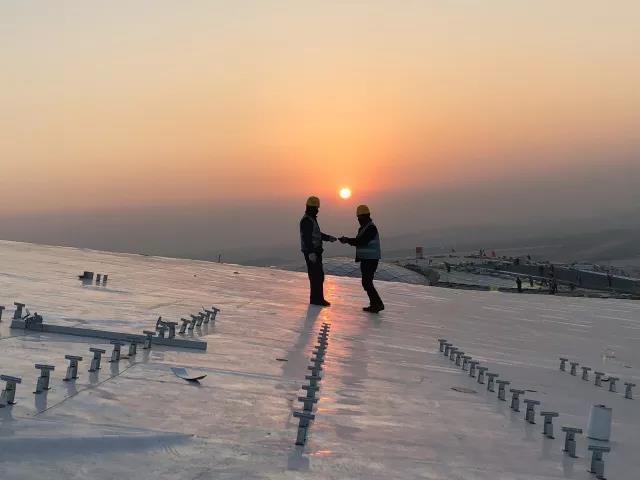 腾飞的翅膀--中国新机场 l 北京国际电影节纪录