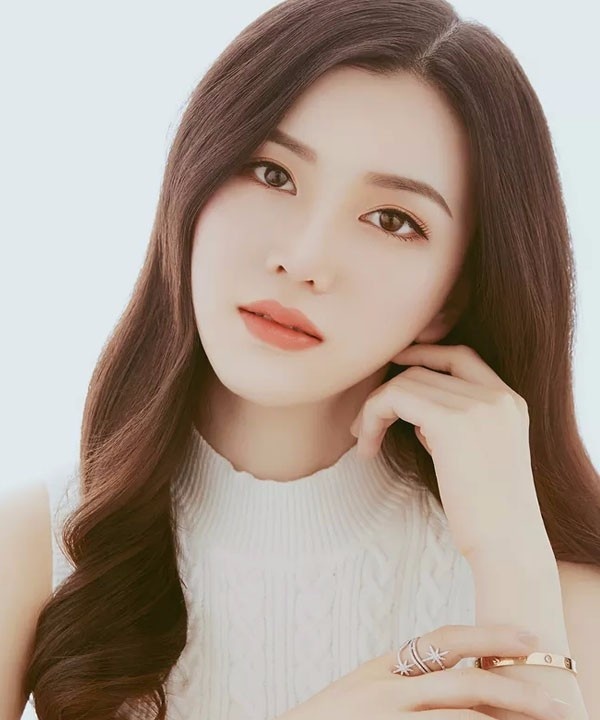 如何判断女生喜不喜欢自己?学会这几招,读懂女