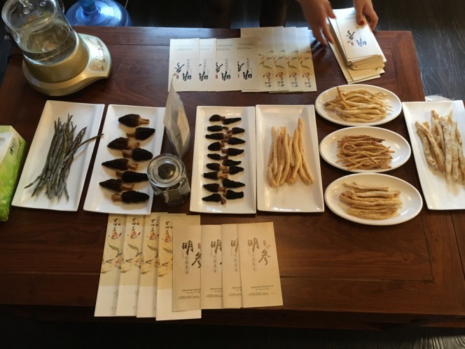 四川金堂县发展农产品电子商务金堂明参在上