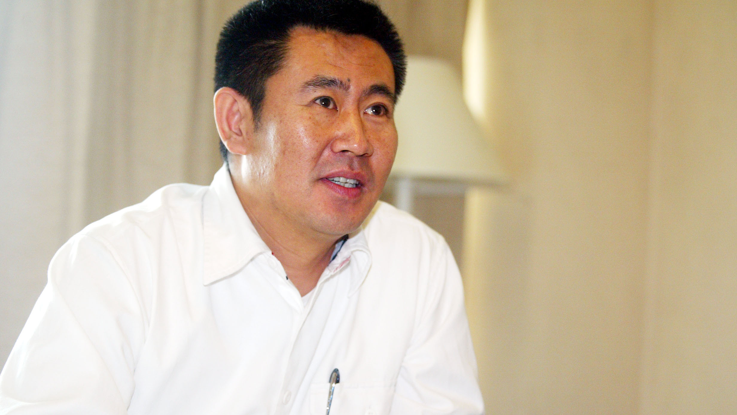 央视主持人赵赫去世，曾获中国播音主持“金话筒奖”