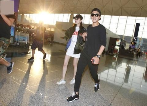 杨幂二胎终于得到证实,预产期12月!刘恺威机场