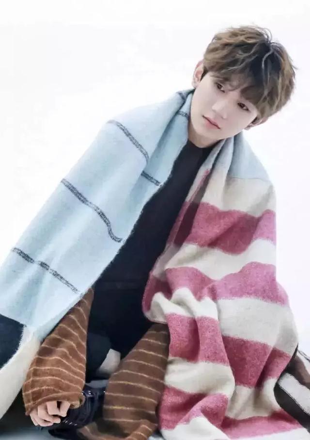 杨洋井柏然穿同一件衣服,朱一龙彭冠英同款 长