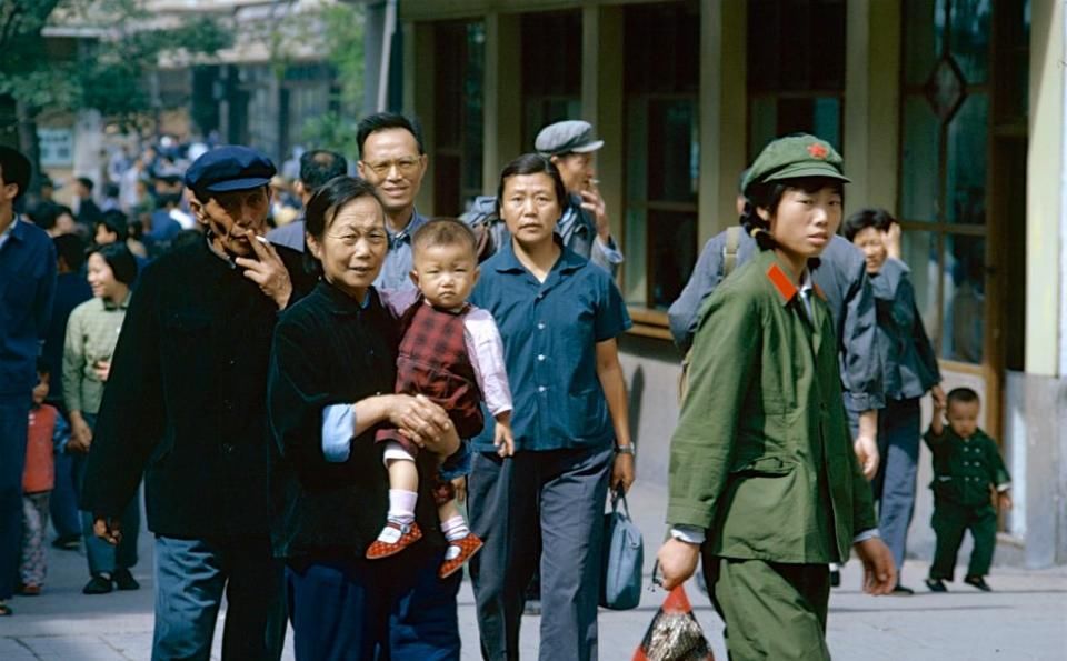 1973年中国百姓生活真实老照片:没想到那时候的人们是这样子