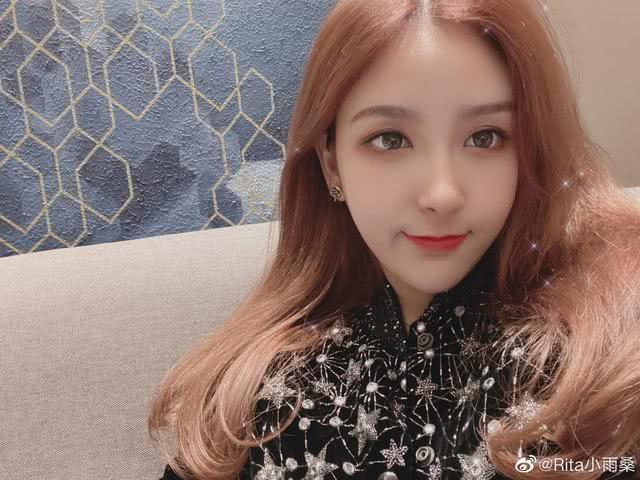 Rita生图被粉丝发现疑似恋爱 知名电竞经纪人郑斌帮辟谣(图1) Rita生图被粉丝发现疑似恋爱 知名电竞经纪人郑斌帮辟谣(图1)