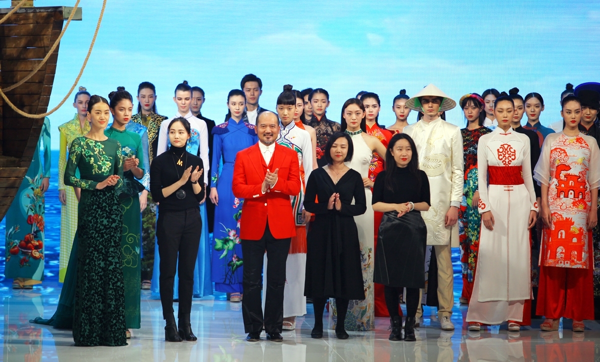 NE.TIGER 2019华服发布会 展现海上丝绸之路