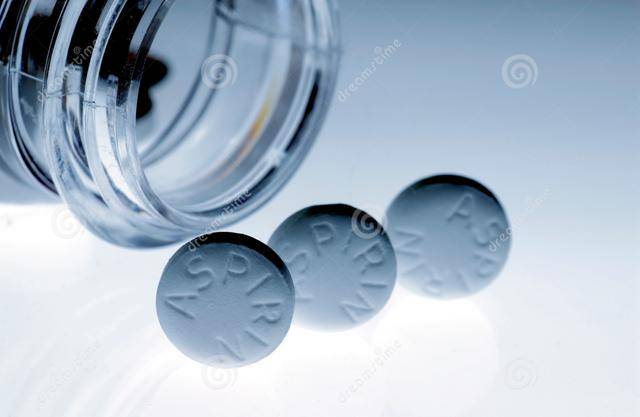 中药西药隔多久吃好?这一类药最忌同时吃