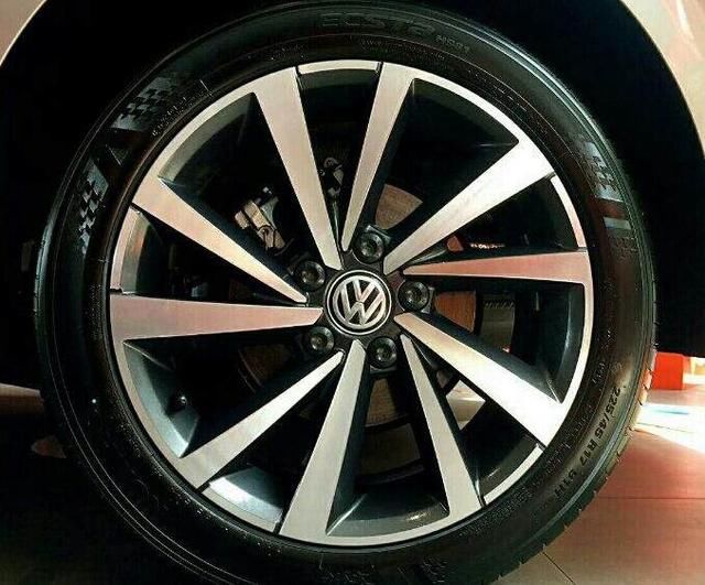 朗逸PLUS好还是新宝来好?打开车门看中控!网