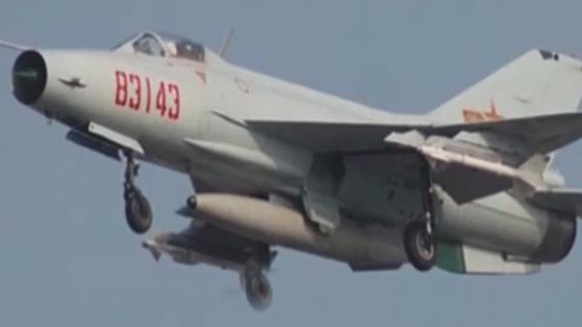 中国歼-7战机为何去了斯里兰卡