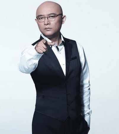 孟非随着江苏卫视的《非诚勿扰》火遍大江南北,主持人孟非"孟爷爷"