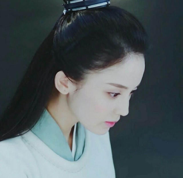 装代表角色,天枰座的是白浅,你的会是白凤九吗