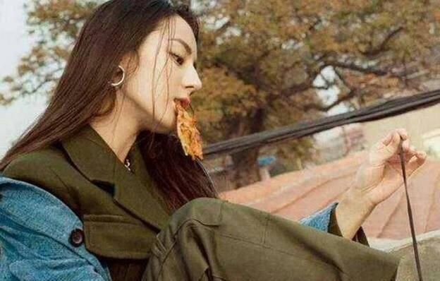 辣条要出国标了放心吃吧 赵丽颖林更新跟你一