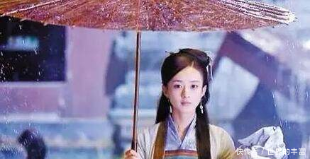 明星抱孩子,孙俪遭吐槽,谢娜最称职,赵丽颖最不