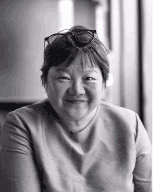 韩雪整日把军方背景挂在嘴边, 这些明星才是真