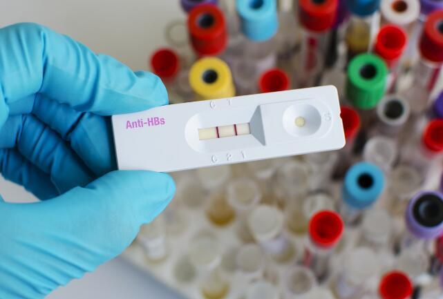 一起吃饭能传染乙肝吗?--征人吃饭!2019年乙肝根治新突破