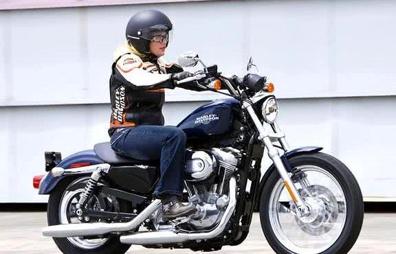 巾帼不让须眉:适合女士骑手的十款摩托车