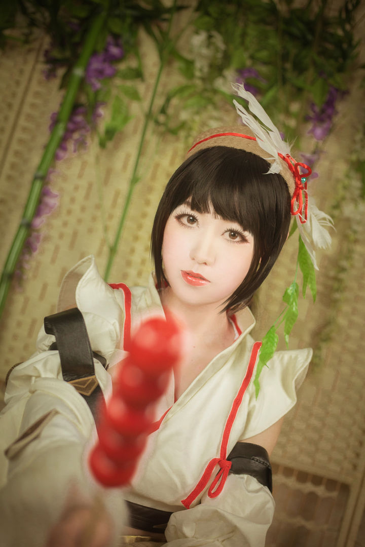 剑网三cosplay朔雪丐萝 你叫谁小要饭的呢