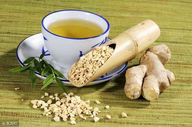 春雨绵绵,冰冷湿寒,驱寒除湿靠什么?家里有,看你会不会用!