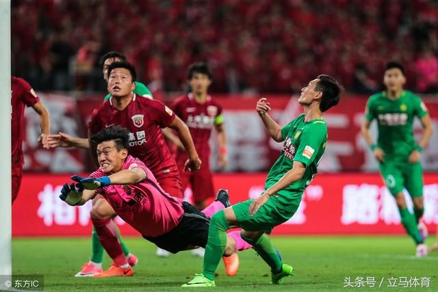 国安点球淘汰上港,上港千算万算输这一点,韦世