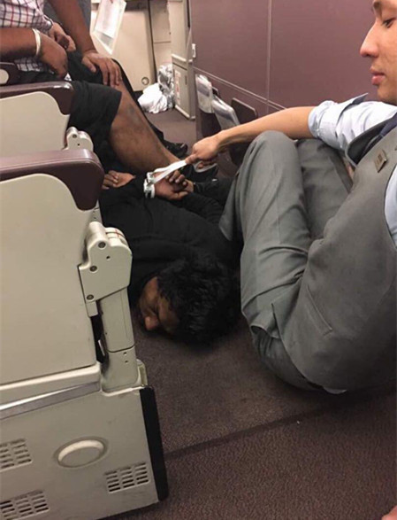 马航一客机旅客持充电宝当爆炸物欲劫机 航班返墨尔本