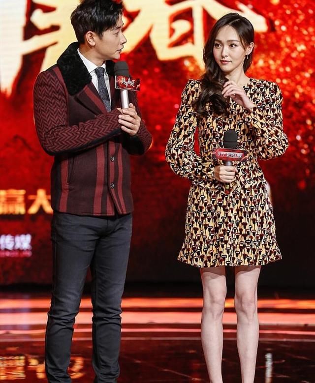 唐嫣罗晋参加活动,二人合体捞金破分手传言,糖