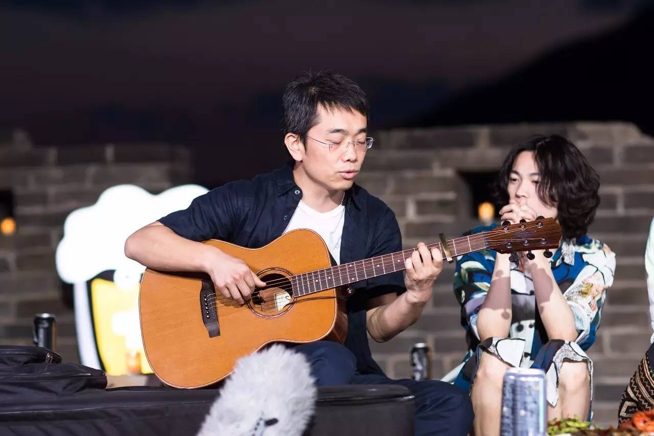 歌手张过年重新填词并演唱原版《深夜食堂》的 综艺达人陈青晔,徐