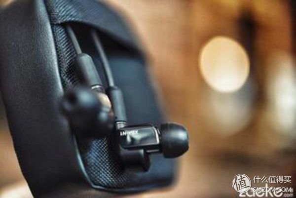 耳机评测 篇一:索尼XBA-N1AP耳机