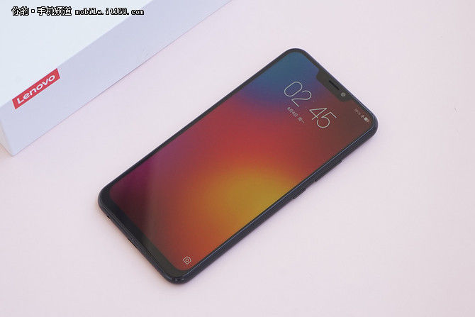 高颜值广色域易操作 联想Z5全面屏解读