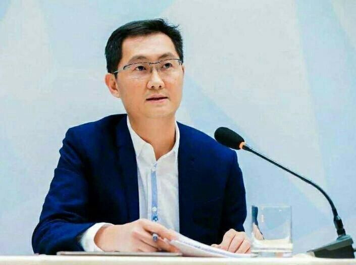 世界首富更新!杰夫贝佐斯登顶,马云跌出前20,马