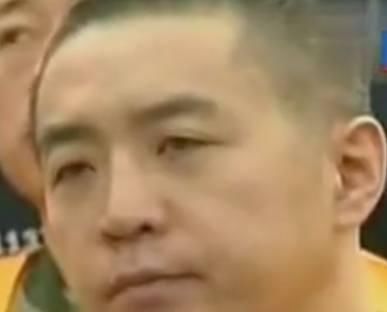 山东最牛黑老大，16岁混江湖，呼风唤雨30年，靠一本事无人敢惹！