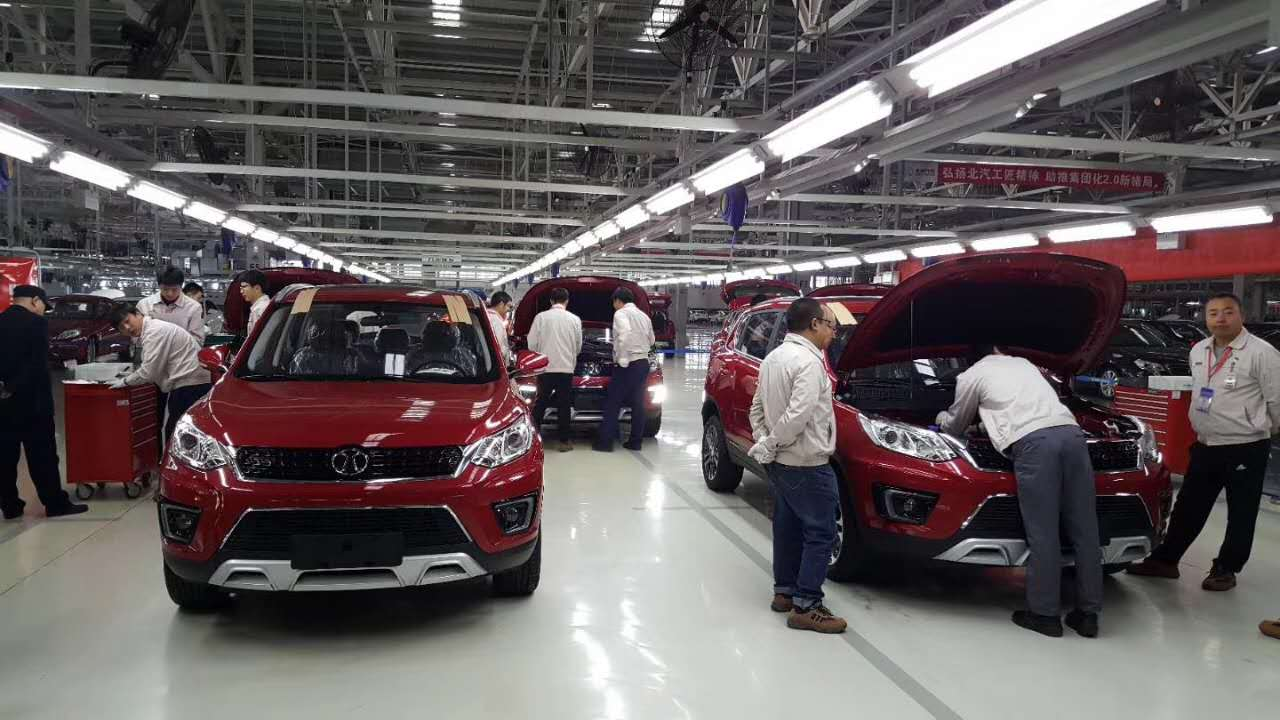 0.1毫米误差会埋下大隐患 车能否下线他们说了算 0.1毫米误差会埋下大隐患 车能否下线他们说了算