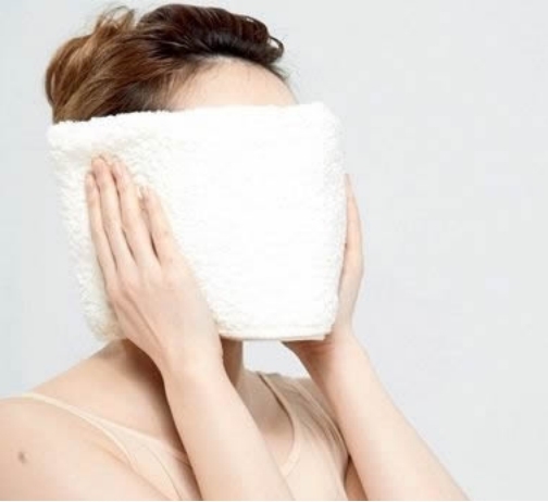 皮肤总是长痘痘祛痘去痘印怎么做才有效?这样