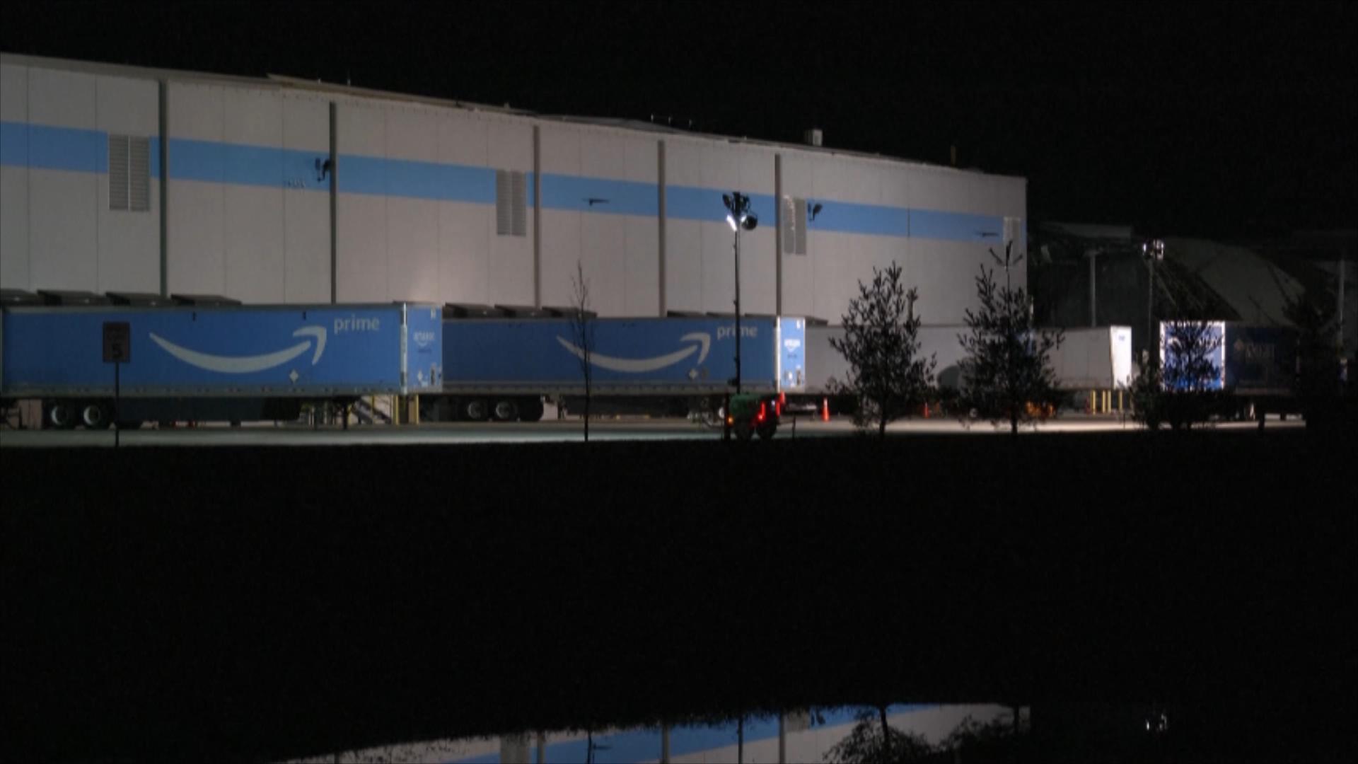 亚马逊仓库遭龙卷风袭击已致6人死亡 亚马逊仓库遭龙卷风袭击已致6人死亡